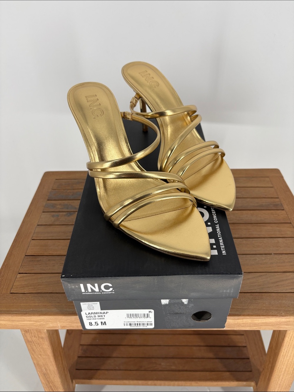 New INC International Concepts Metallic Gold Strappy Pointed-Toe Mules size 8.5